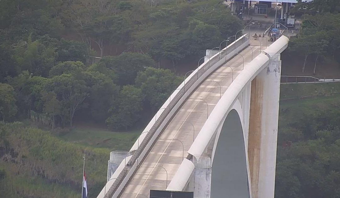 Puente de la Amistad, cerrado al paso de personas