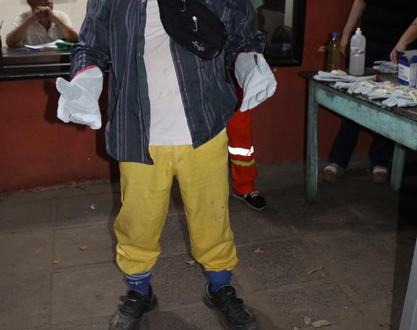 ¿Cómo podemos colaborar con los recolectores de residuos?