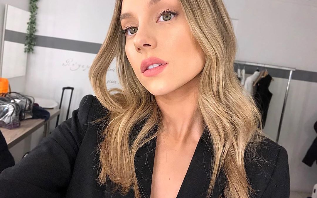 Actriz de Élite incendia las redes con baile sexy