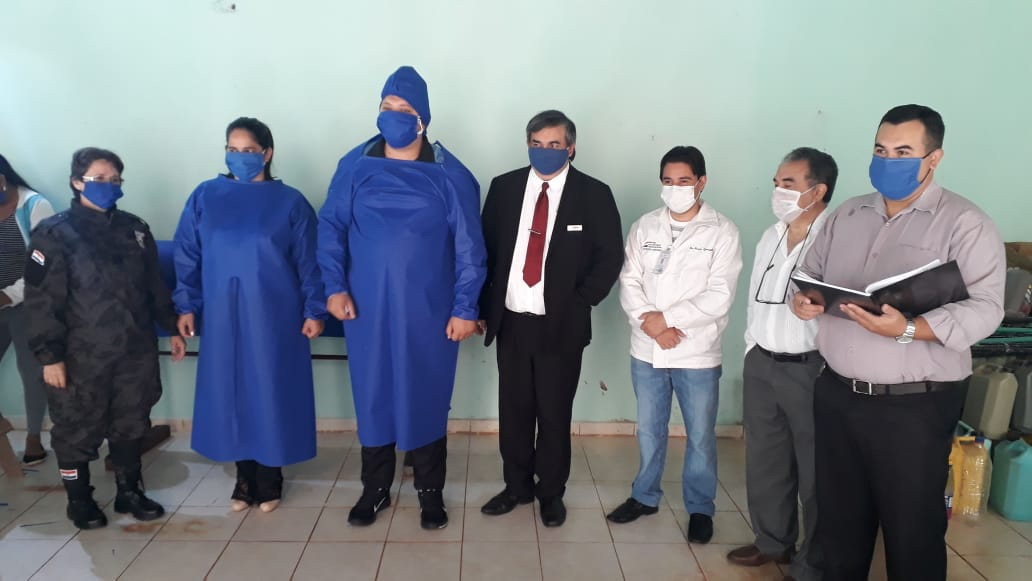 Internos de Pedro Juan confeccionan tapabocas y mamelucos