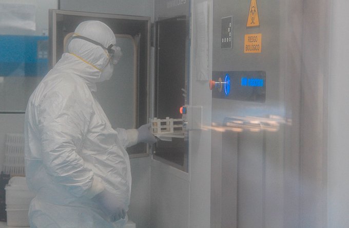 Crece número de muestras y Salud se equipa con insumos contra el Covid-19