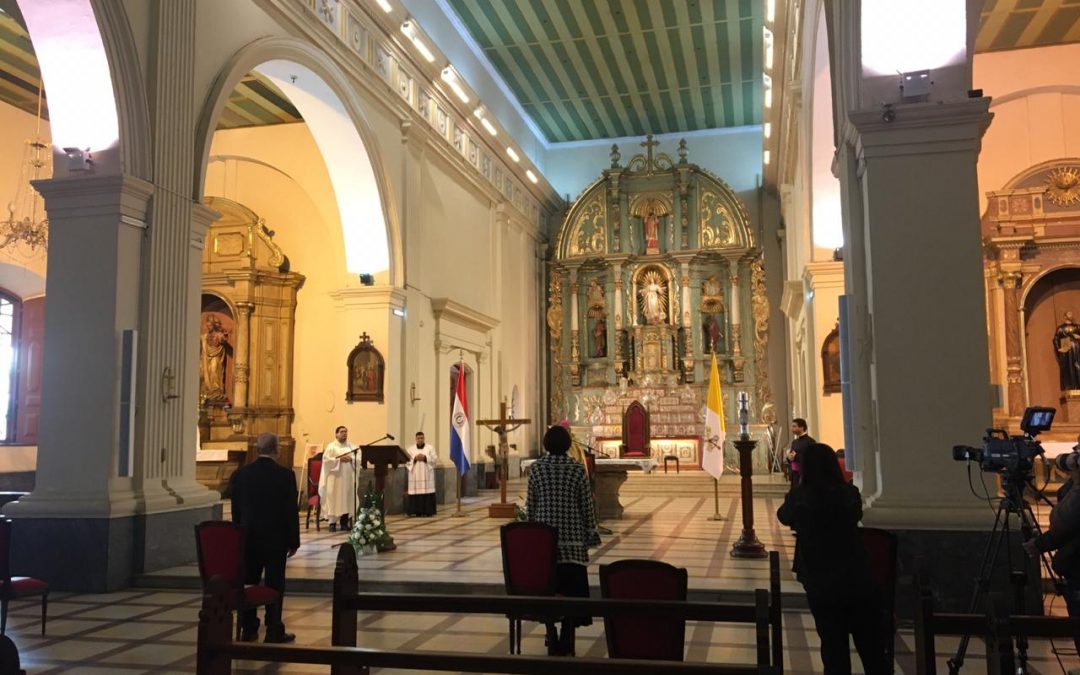 Celebraciones religiosas se realizarían con 5 a 10 personas