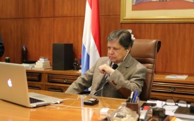 Acevedo no descarta la flexibilización de otras actividades económicas