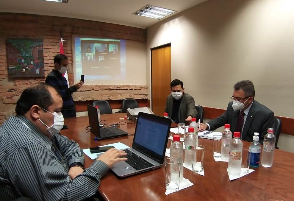 Presidente de la ANDE negó sobrefacturaciones