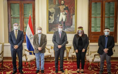 Representantes de la UNA proponen “Granja de impresión 3D” al Ejecutivo