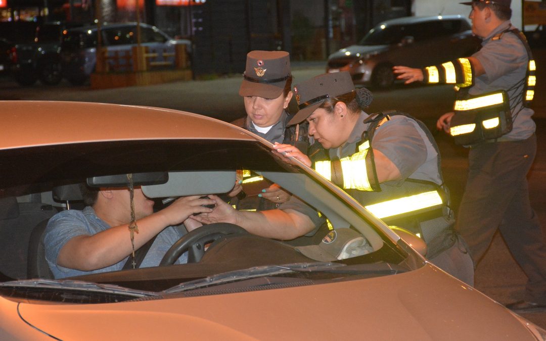 Postergan cobro de multas por no tener al día licencias de conducir