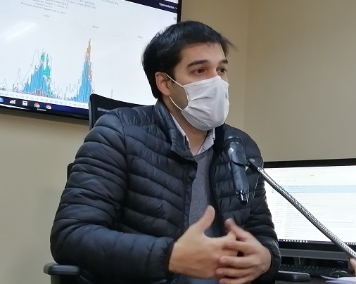 Contagios de casos de Covid-19 se acentúan en eventos sociales