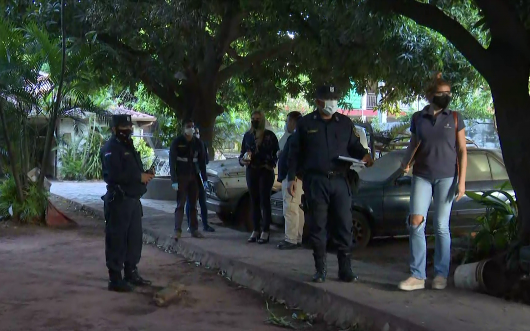 Hallazgo de cadáver en patio de vivienda en Lambaré