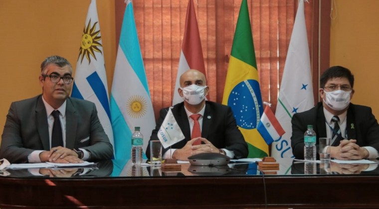 Paraguay entrega presidencia pro témpore del Mercosur a Uruguay