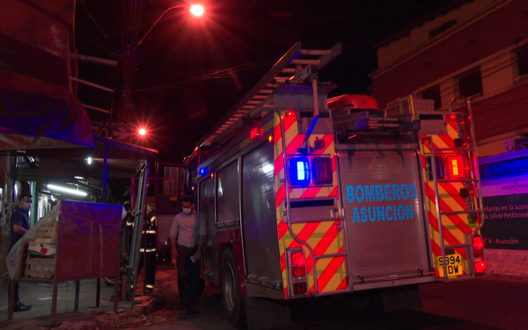 Principio de incendio generó susto en Mercado 4