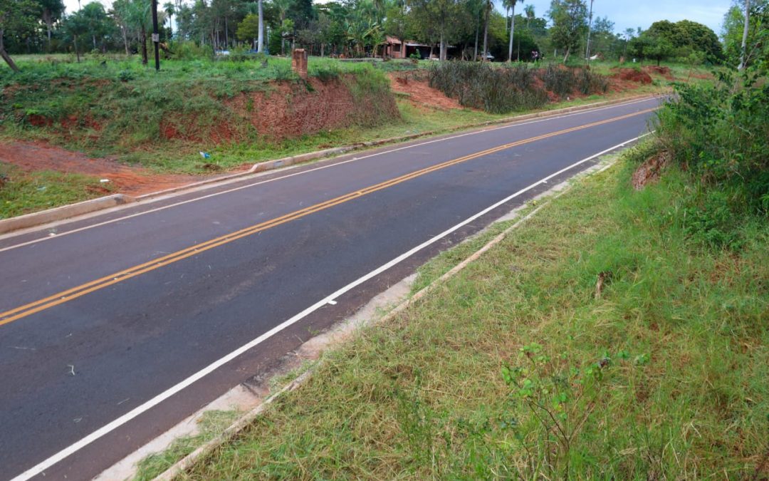 Gobierno inaugura más de 14 km de asfaltado en Central