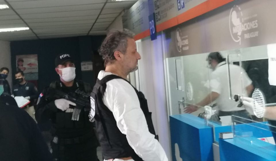 Assad Barakat llegó al Paraguay luego de ser extraditado desde Brasil