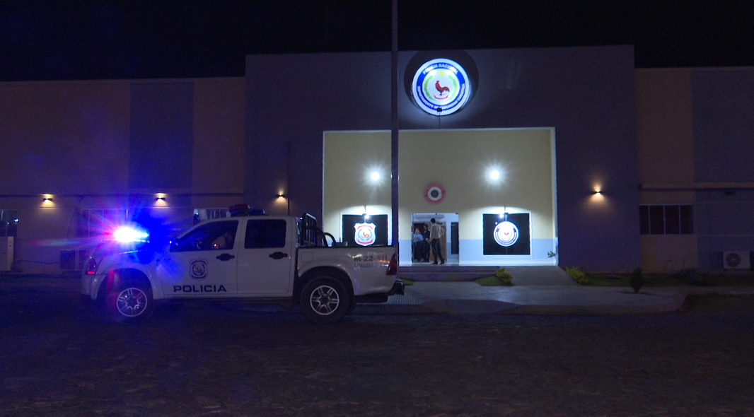 Cinco presos se fugan de sede de la Policía Urbana