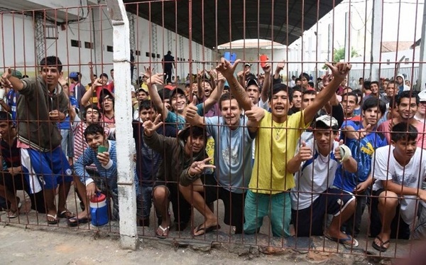 Diputados aprueban proyecto que otorga libertad condicional a presos