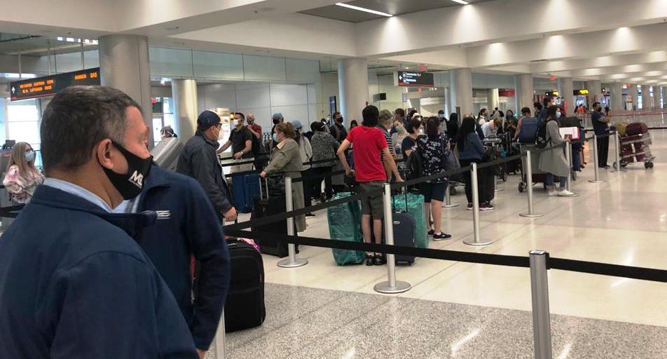 Unos 250 compatriotas y extranjeros residentes llegarán al país desde EEUU y Argentina