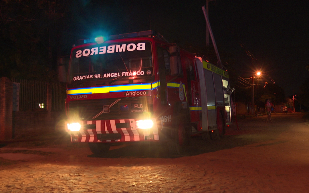 Presunto adicto a las drogas incendió su vivienda en Luque