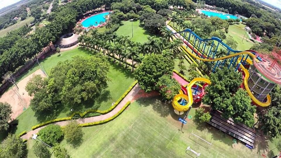 Vecinos de Loma Merlo exigen abrir calle cerrada por Rakiura