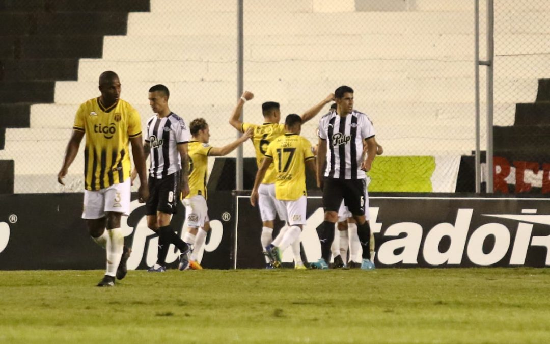 Tribunal Disciplinario sancionó a 3 jugadores y un integrante de cuerpo técnico