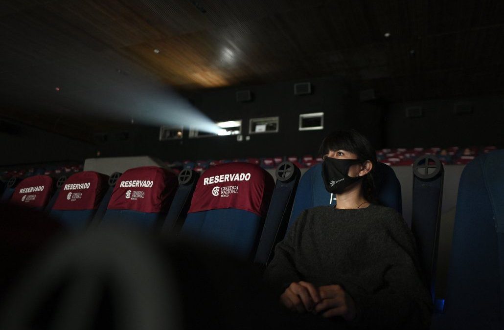 Autorizaron reapertura de cines y eventos con hasta 500 personas en Río de Janeiro
