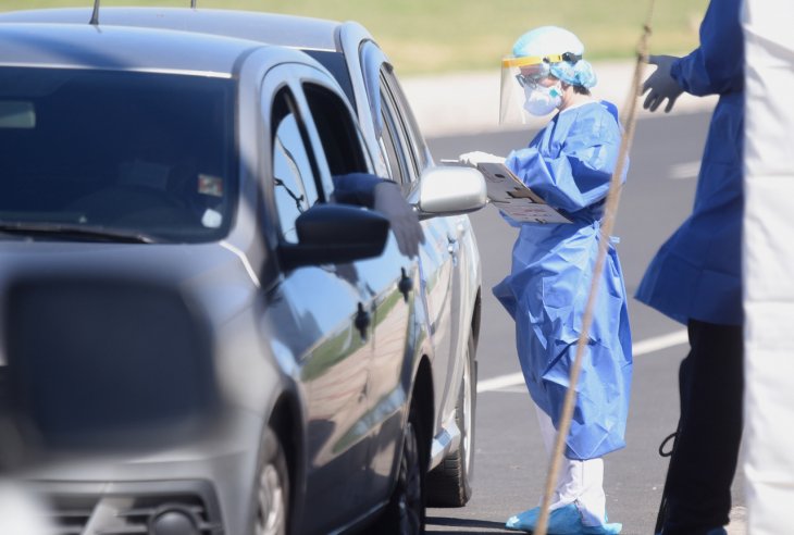 Mazzoleni asegura que 50% de tests de Covid-19 tienen resultados en 48 a 72 horas