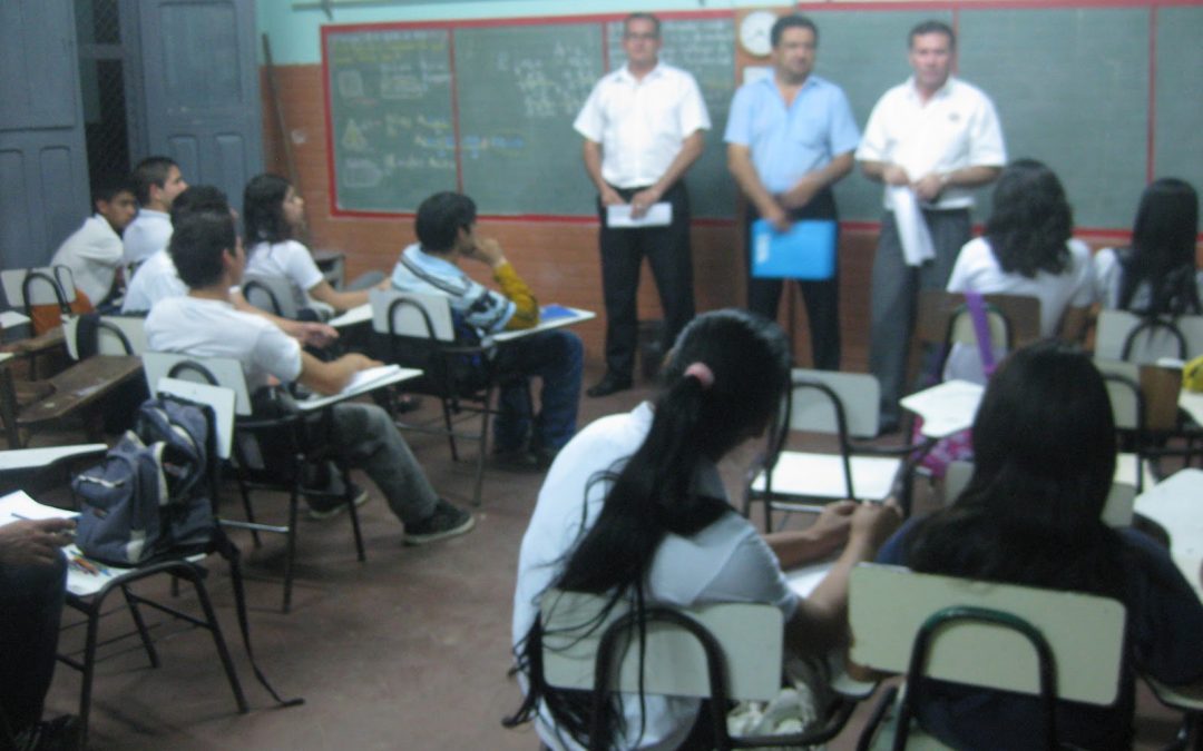 Según estudio, 1 de cada 4 paraguayos tiene niveles bajos de alfabetización