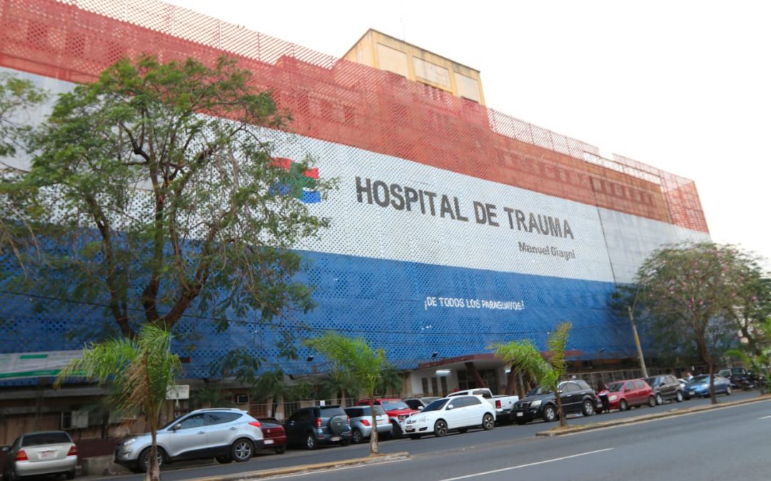Funcionarios de blanco denuncian recortes en PGN para el Hospital de Trauma