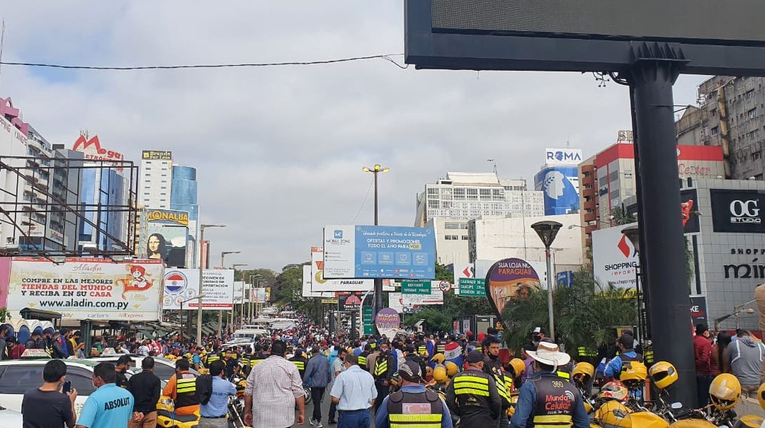 Comerciantes de frontera en pie de guerra contra el Gobierno