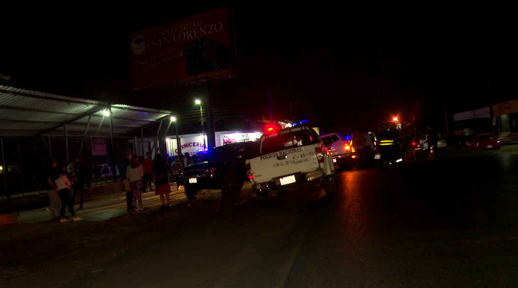 Intentaba cruzar la calle y fue atropellado por camioneta