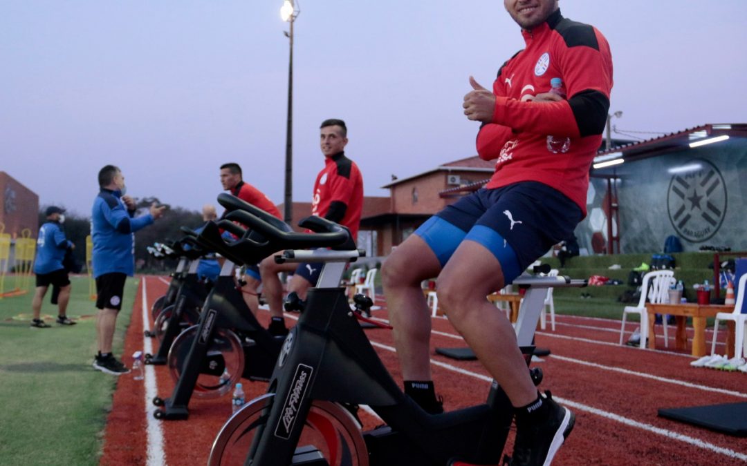 Ensayos tácticos de la Albirroja con miras a las Eliminatorias Sudamericanas