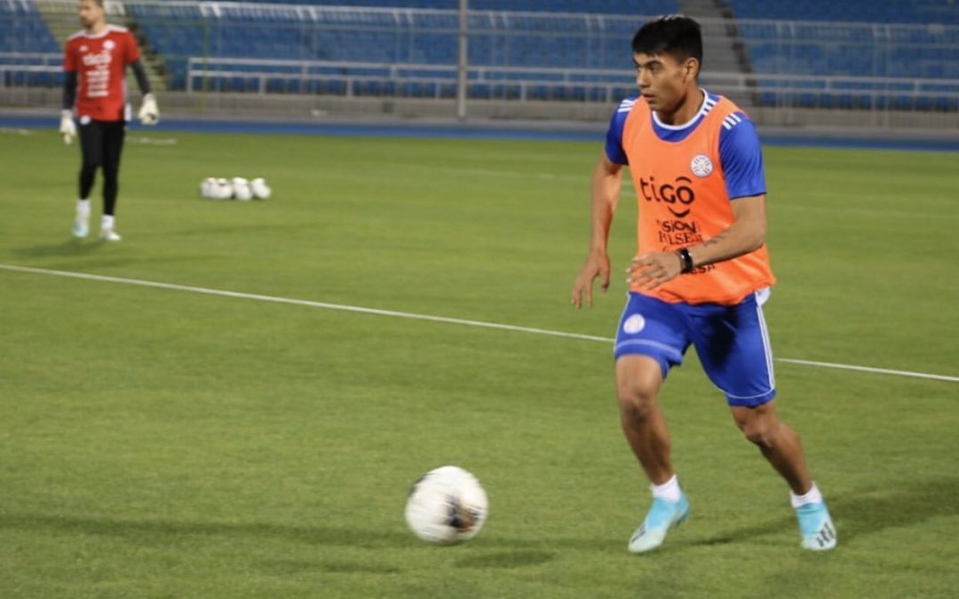 Arzamendia dio positivo al Covid-19 y queda fuera de la fecha doble por Eliminatorias