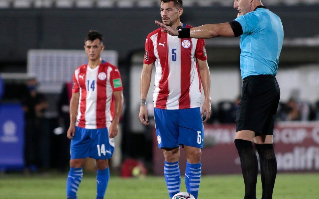 ¡La Albirroja asustó al Perú! Resumen del primer tiempo