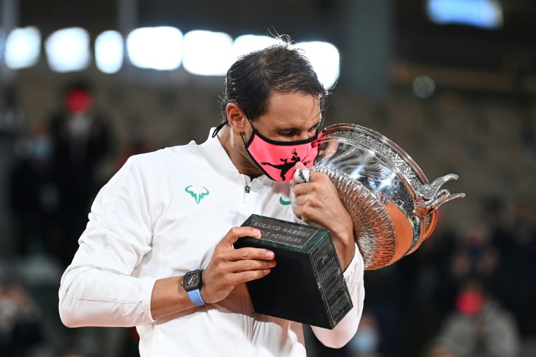 Roland Garros: Nadal superó a Djokovic y alcanzó a Federer