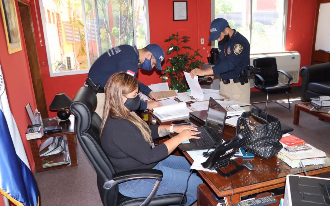 Titular del Indert es imputado y cuenta con orden de detención