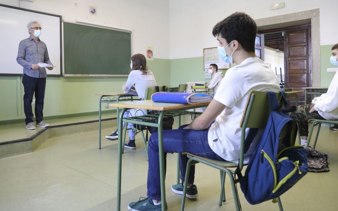 Así será el probable protocolo para retorno a las aulas de estudiantes del último año