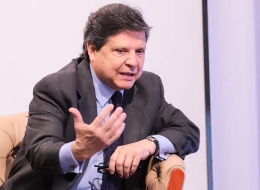 Euclides Acevedo: “Nos tijerearon el presupuesto y me convertí en una suerte de mendigo”