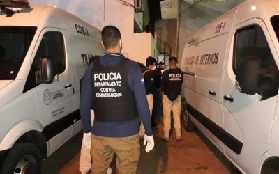 En cateo sorpresivo en penal de CDE, incautan celulares y armas blancas