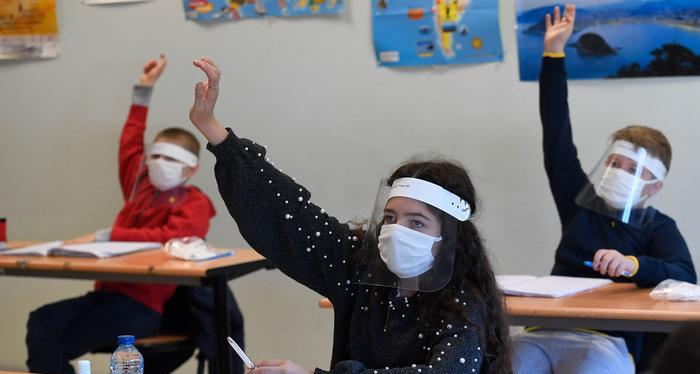 Advierten del daño que el confinamiento puede causar en la salud mental de niños