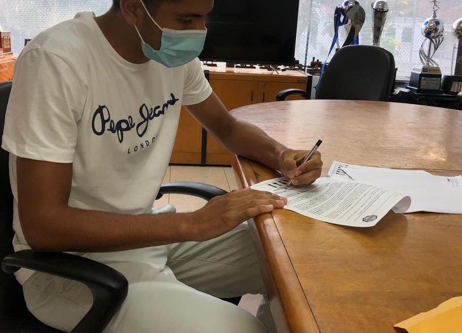 Mateo Gamarra: “Quiero dejar mi nombre en alto e inscribirme en la historia del Olimpia”