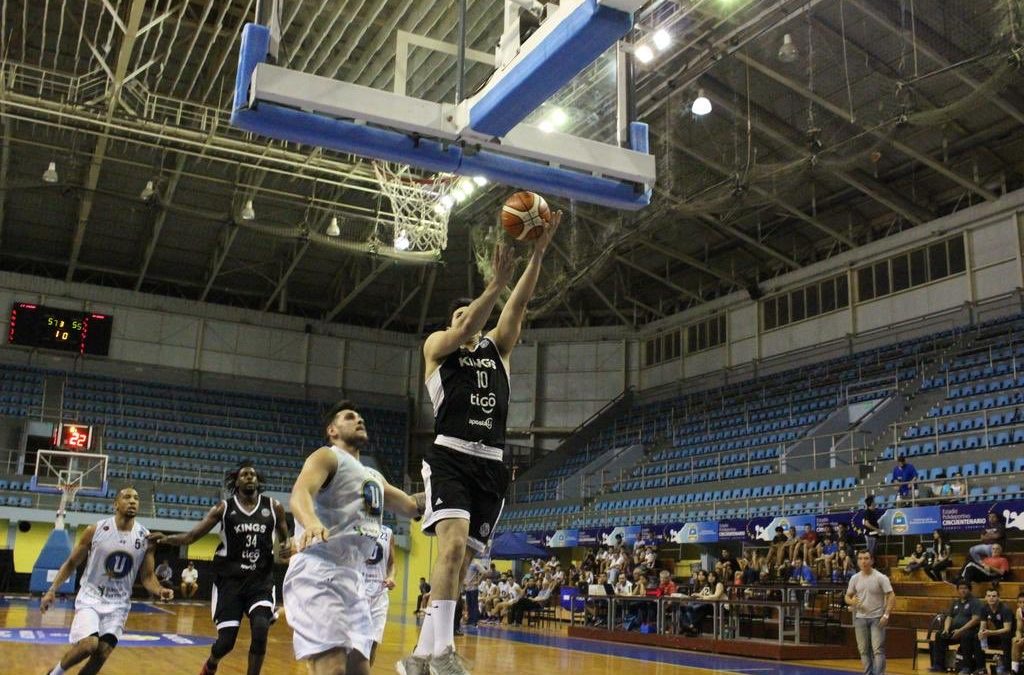 Basquetbolistas esperan aprobación de protocolo para volver a encestar