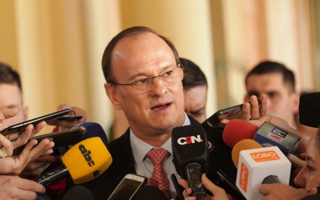 Itaipú: Ernst Bergen dimitió a su cargo como director de la hidroeléctrica