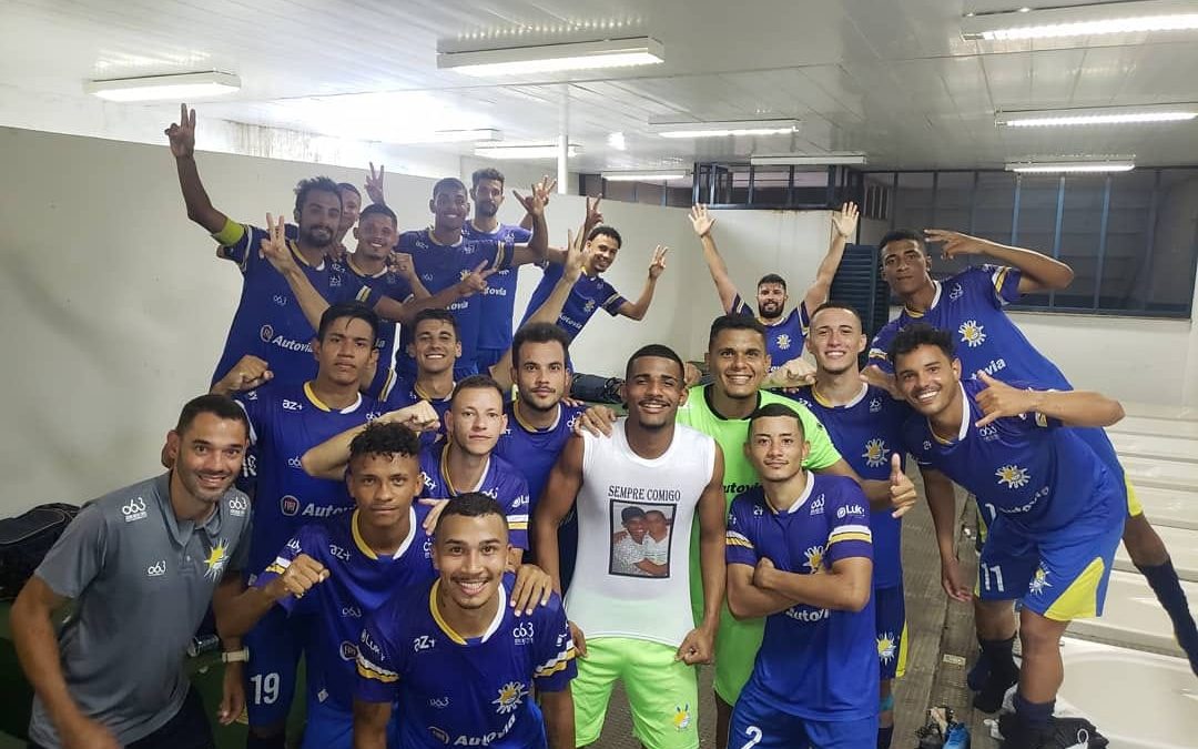 Mueren presidente y jugadores de un club brasileño en accidente aéreo