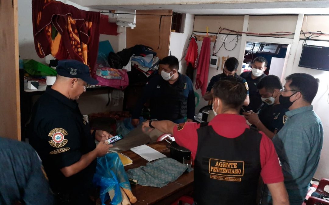 Operativo requisa: decomisan cinco celulares en Emboscada