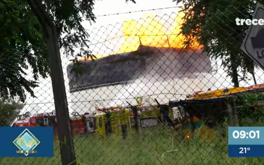 Villa Elisa: Bomberos continúan trabajando en planta de Petropar