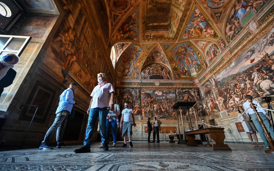 El Vaticano vuelve a abrir sus museos