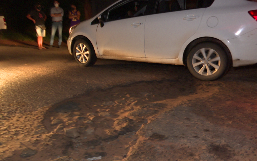 Intentó desviar un bache, y mató a un transeúnte