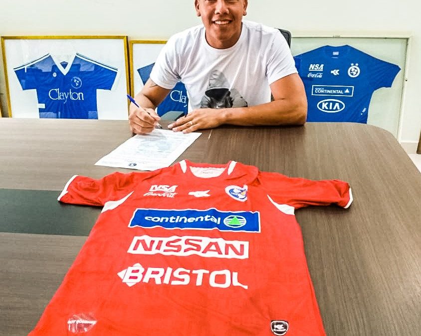 Sol de América presenta a su nuevo arquero, Pablo Gavilán