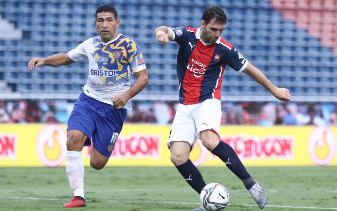 Mauro Boselli le dio la victoria a Cerro Porteño