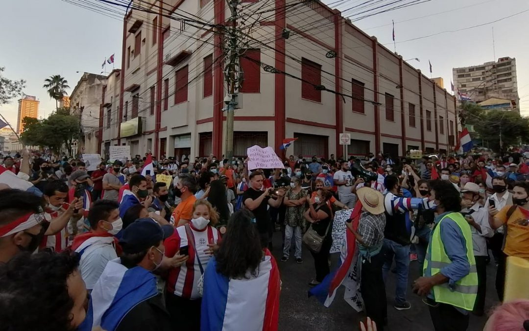 Cuarto día consecutivo de protestas contra el Gobierno