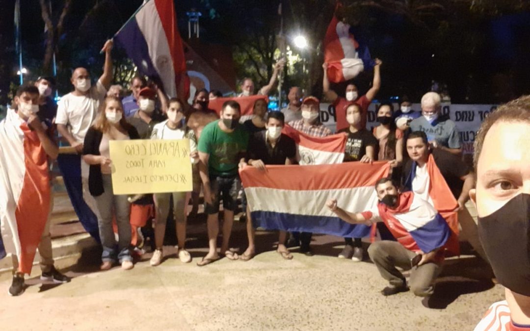 Siguen exigiendo la salida de Abdo por quinto día consecutivo