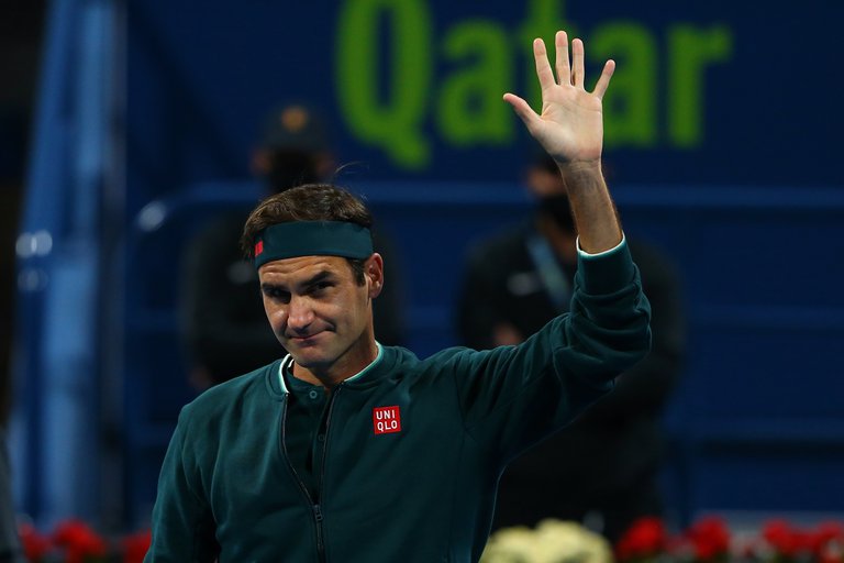 Roger Federer regresó con victoria